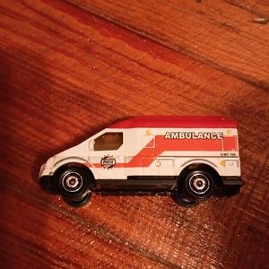 Matchbox ambulance 2003